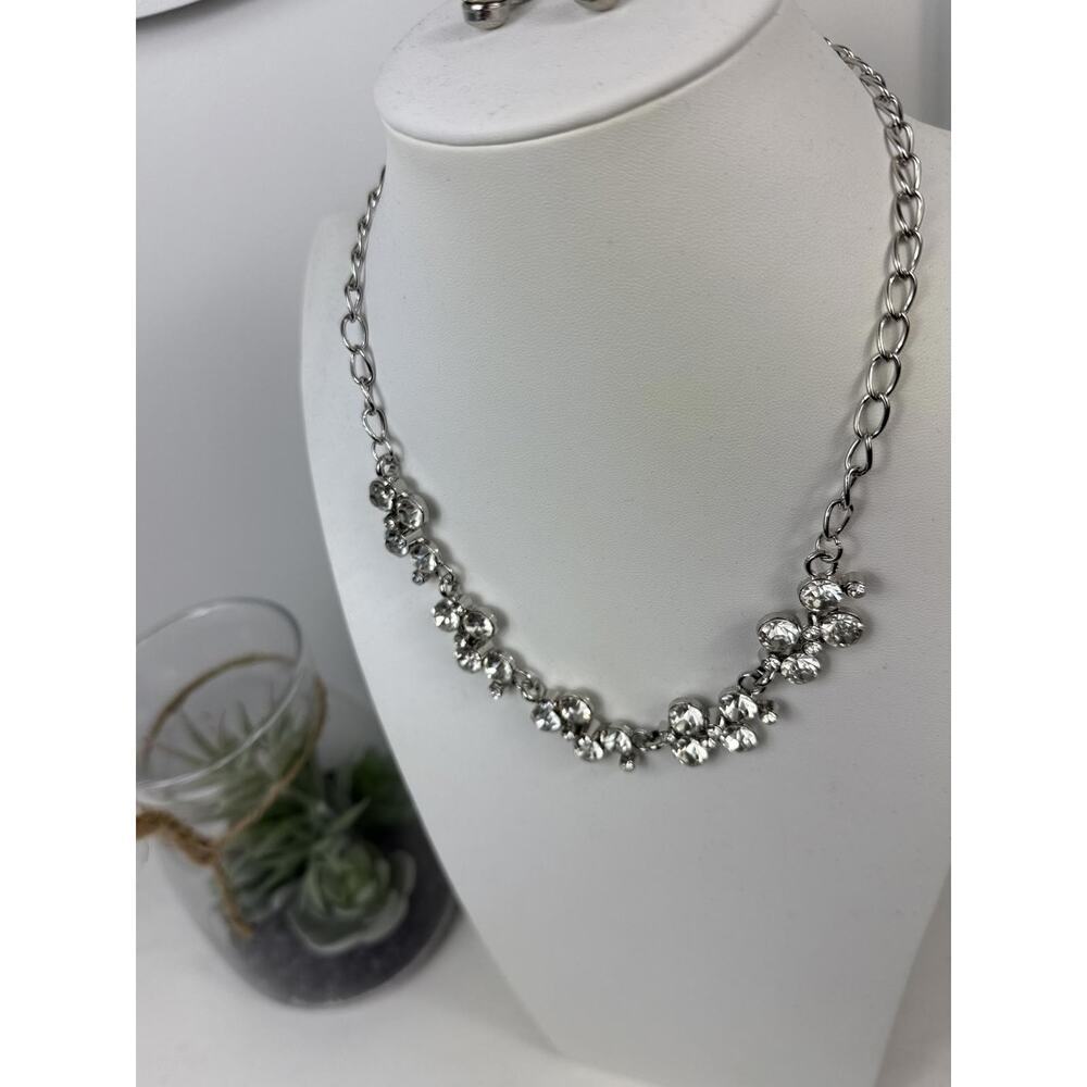 Beautiful Jewelry Set - Picture 3 of 4